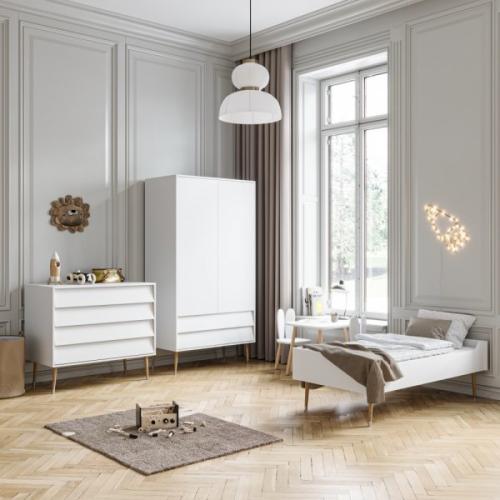 Large White Bosque Bedroom, 140 cm convertible bed, chest of drawers and wardrobe